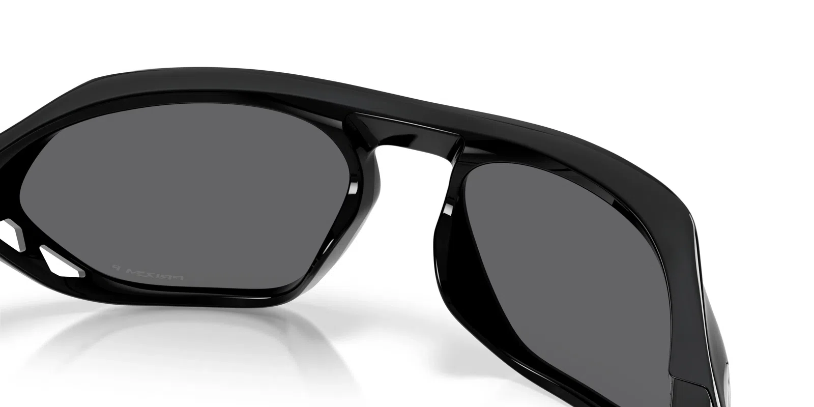 Oakley Cage Jacket 9537 Sunglasses - view 45